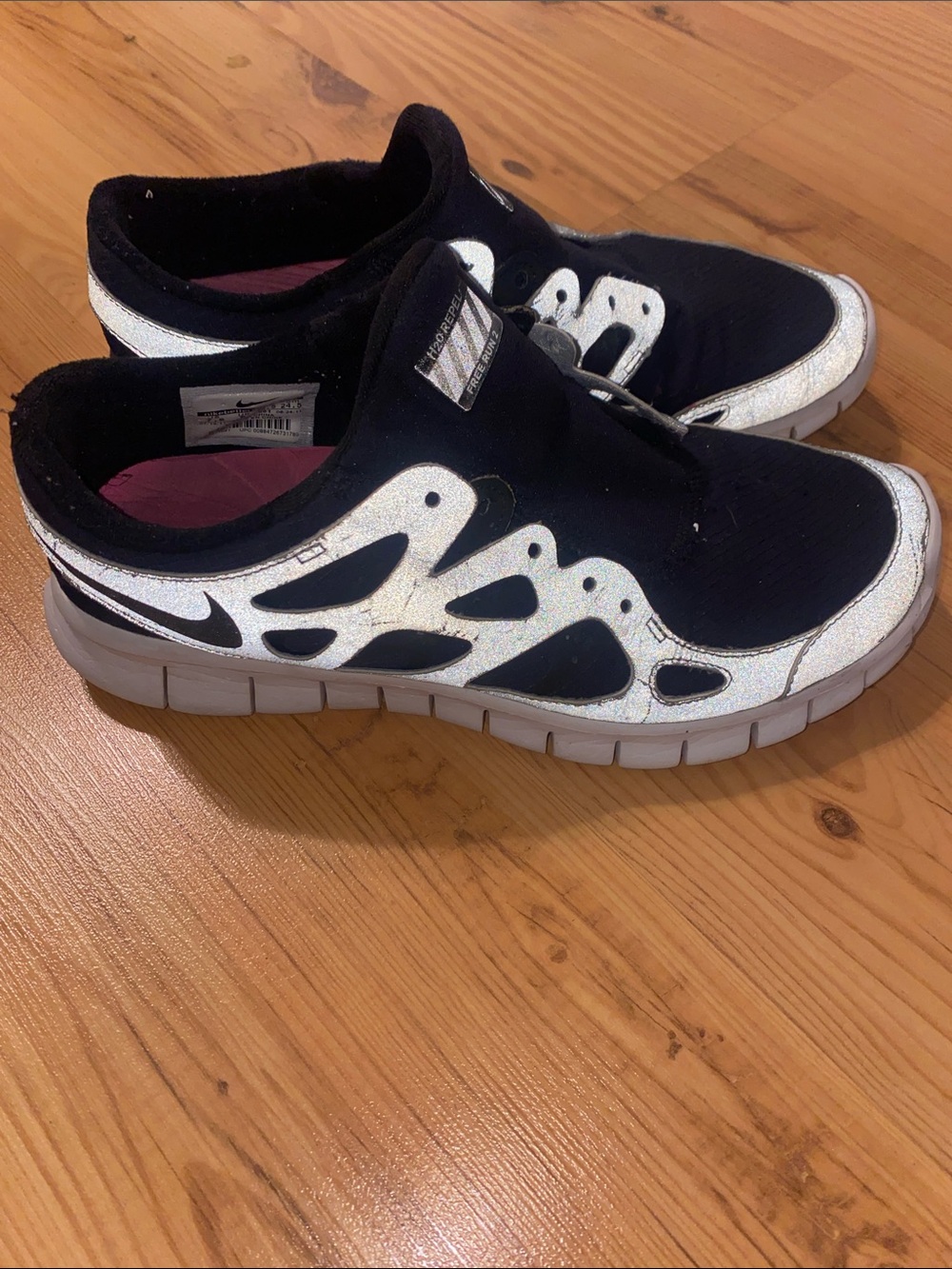Nike Women’s Navy and Gray Athletic Slip-On Shoes
